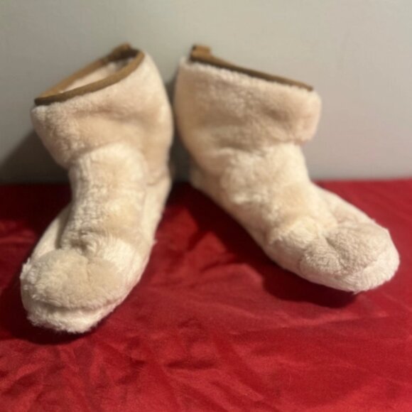 RARE UGG x FENG CHEN WANG CONVERTIBLE WOOL SANDAL BOOT, WOMEN US 8/ EUR 39 K-POP - Picture 6 of 6